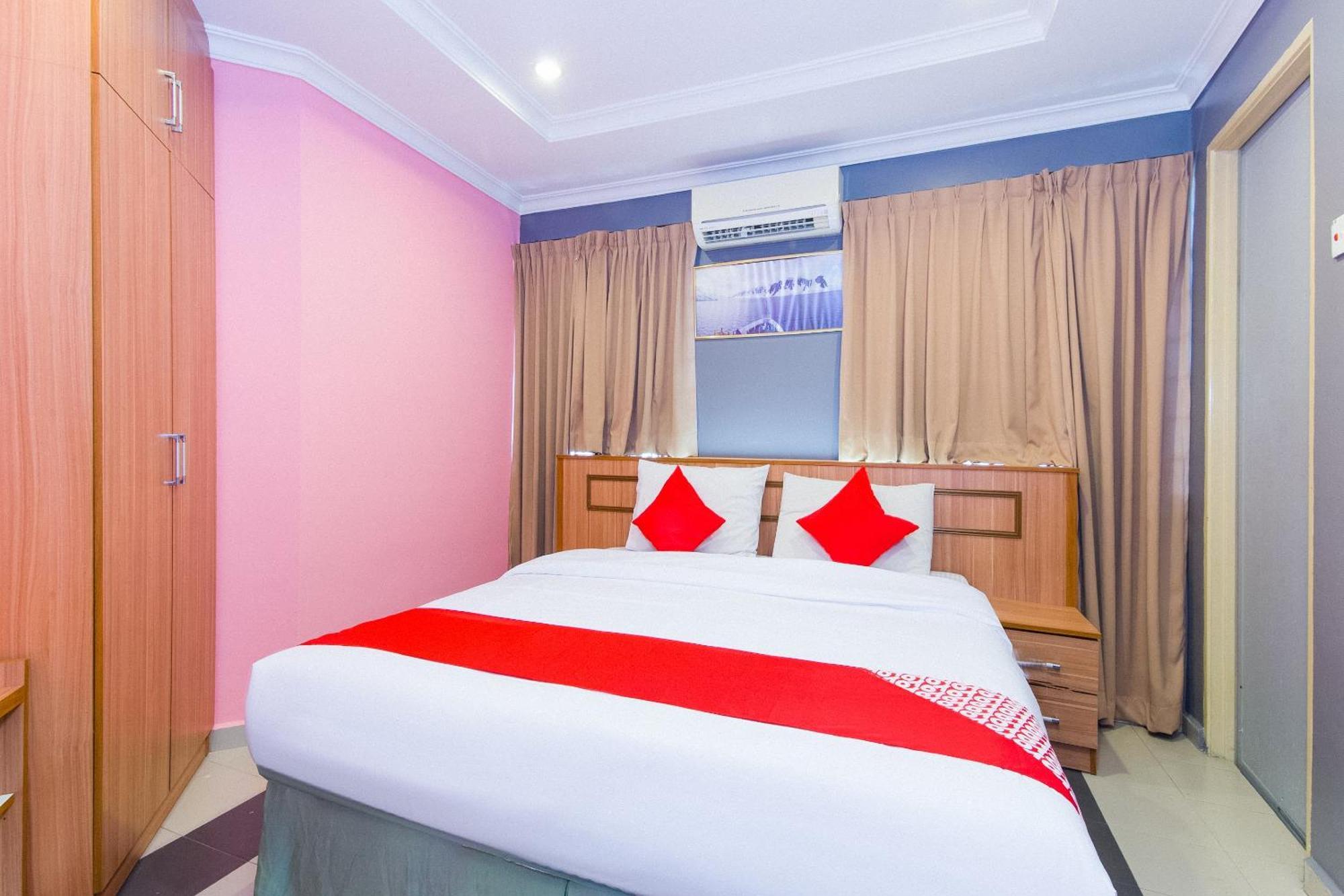 Oyo 746 Comfort Hotel 2*